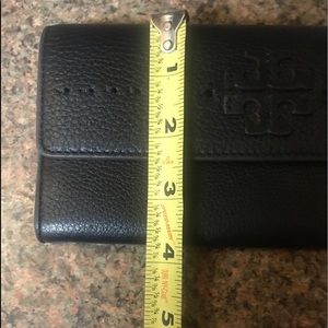 Tory burch mcgraw wallet